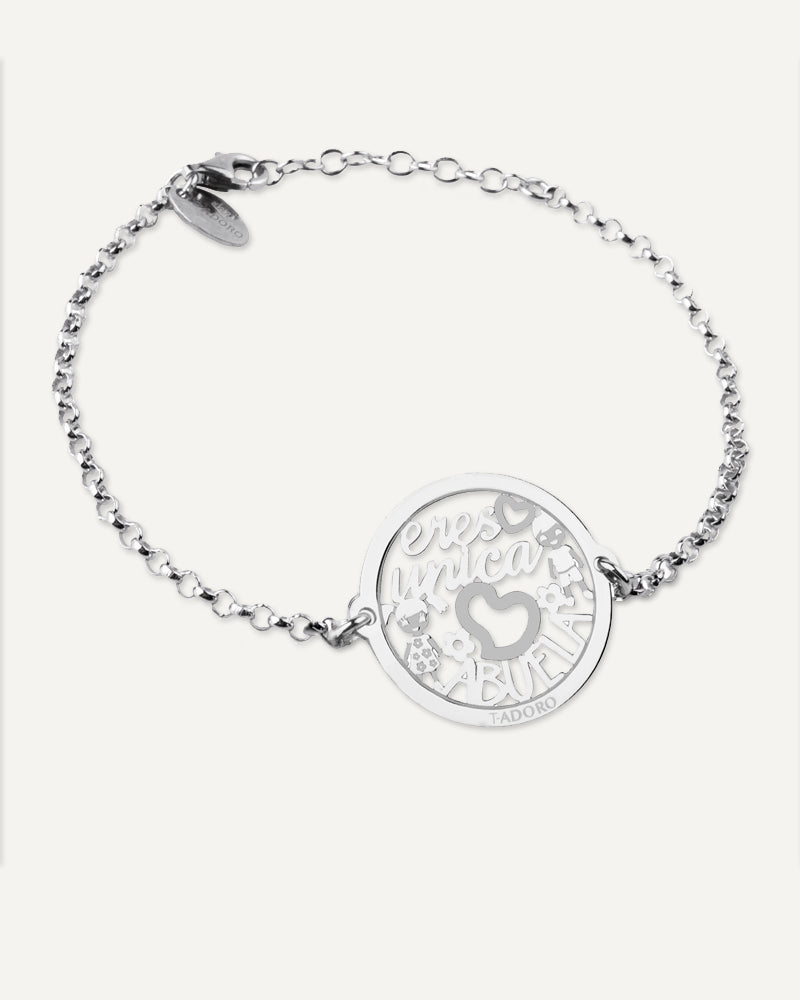 Pulsera "Eres única abuela" en plata de ley rodiada.