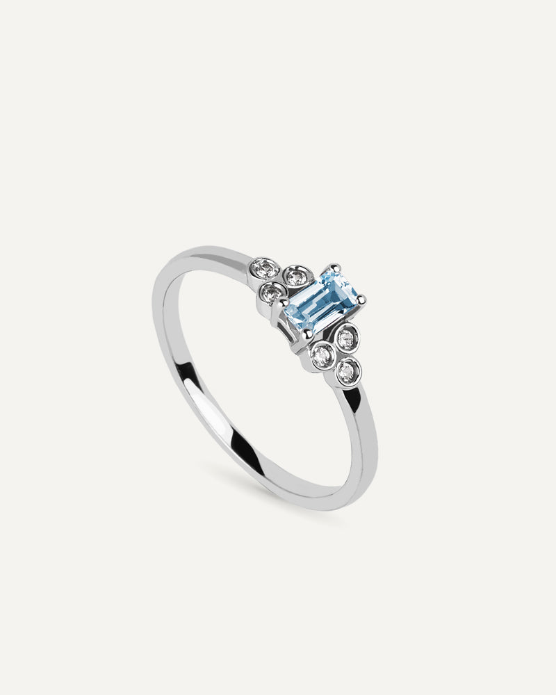ANILLO TOPACIO SKY TALLA OCTOGONAL Y TOPACIOS BLANCOS