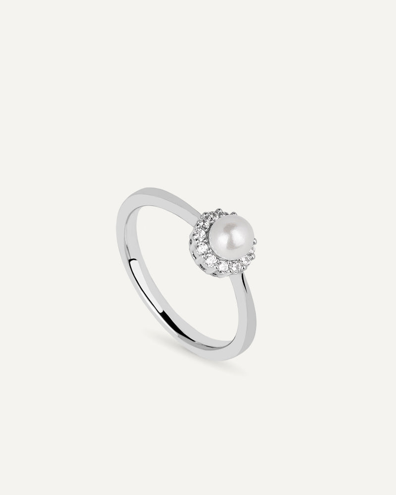 Anillo BRILLIANT CUT en plata de ley con circonitas Excellence star cut y perla de concha.