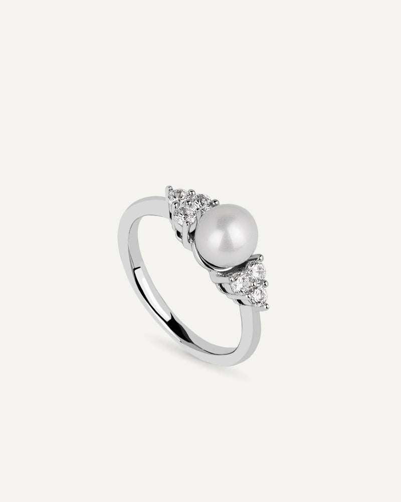 Anillo BRILLIANT CUT en plata de ley con circonitas Excellence star cut y perla de concha.