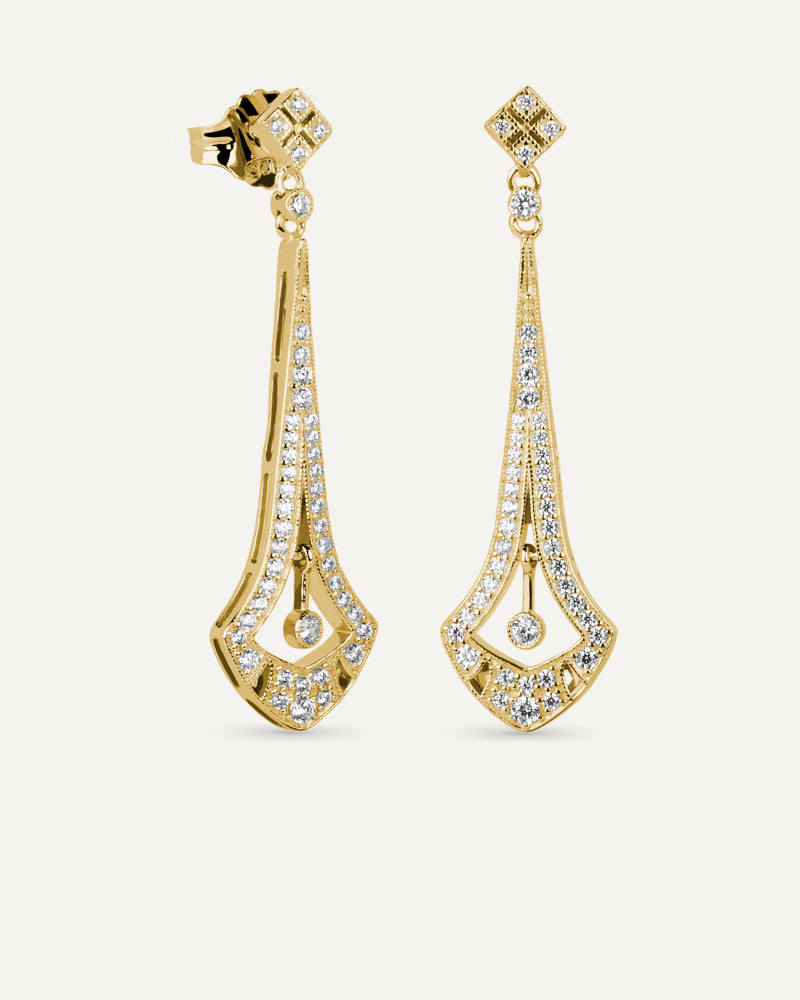 Pendientes BRILLIANT CUT en plata de ley.