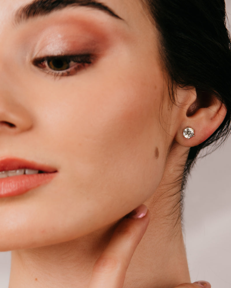 Pendientes garra con circonitas excellence star cut de 7mm