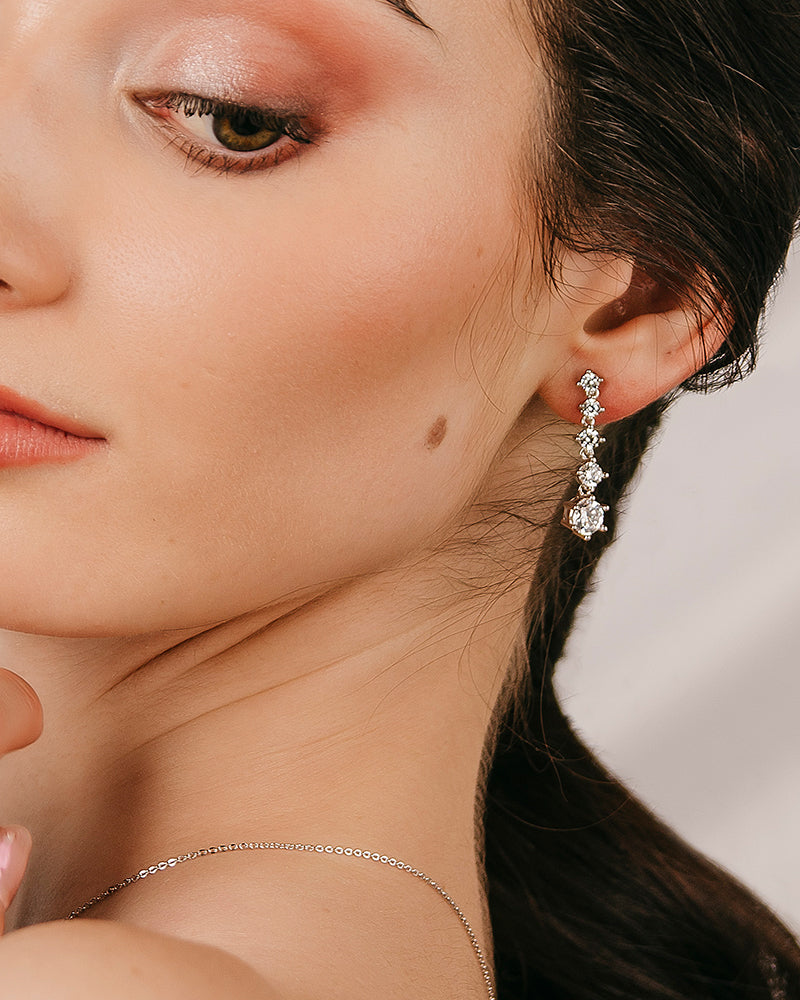 Pendientes BRILLIANT CUT en plata de ley y circonitas Excellence star cut.