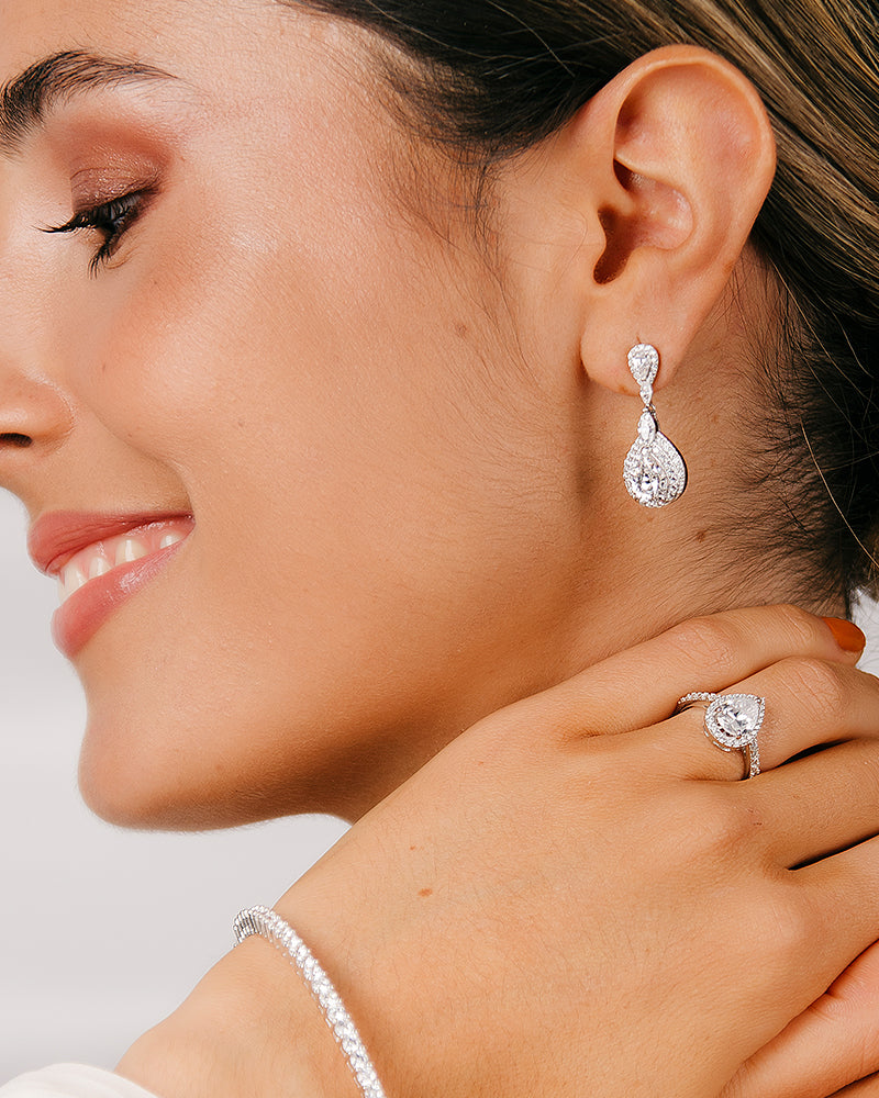 Pendientes BRILLIANT CUT en plata de ley y circonitas Excellence star cut.