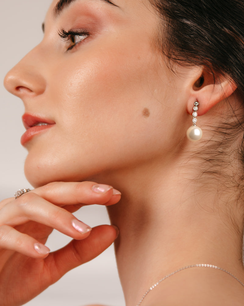 Pendientes BRILLIANT CUT en plata de ley con circonitas Excellence star cut y perla de concha
