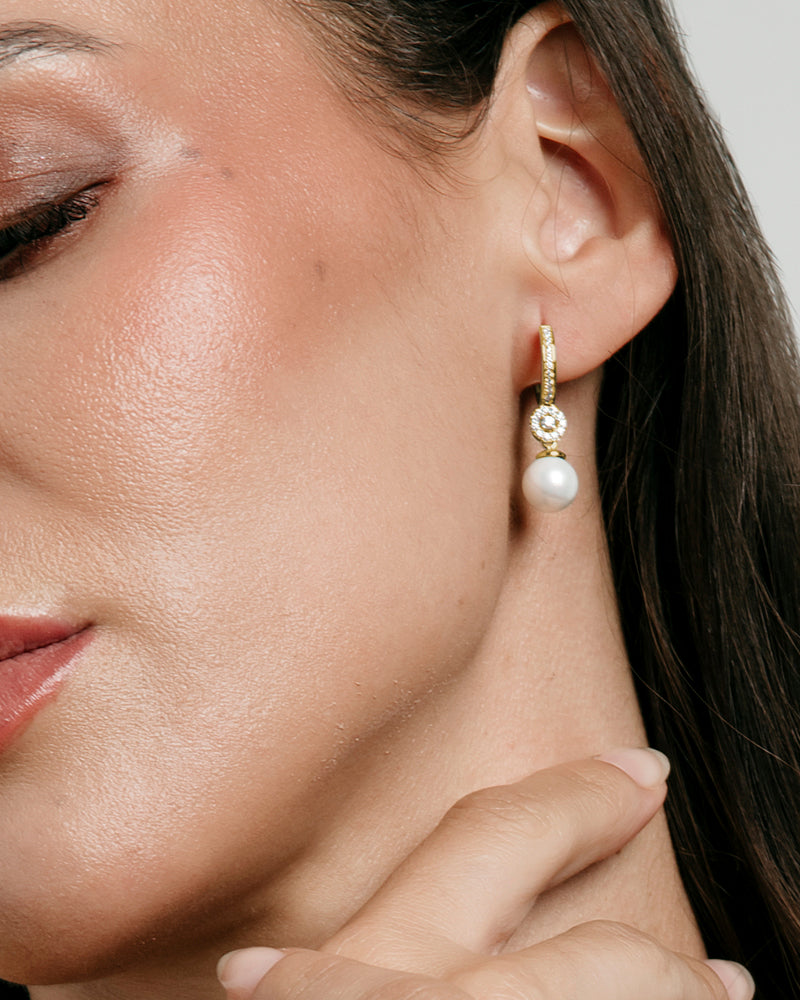 PENDIENTES BRILLIANT CUT en plata de ley con circonitas Excellence star cut y perla de concha
