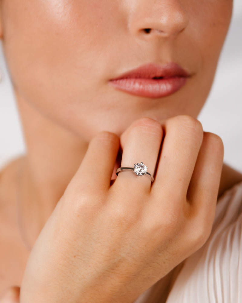 Solitario garra con circonita excellence star cut de 7mm