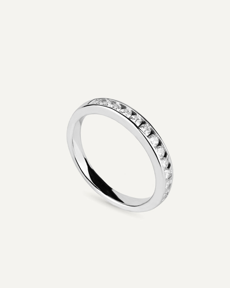 Media alianza con circonitas excellence star cut de 2mm.