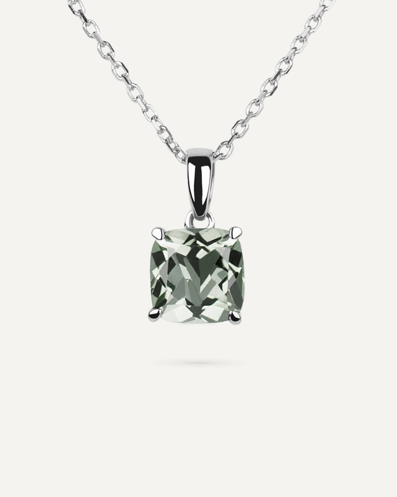 Collar Luxe en plata de ley con amatista verde en talla cushion.