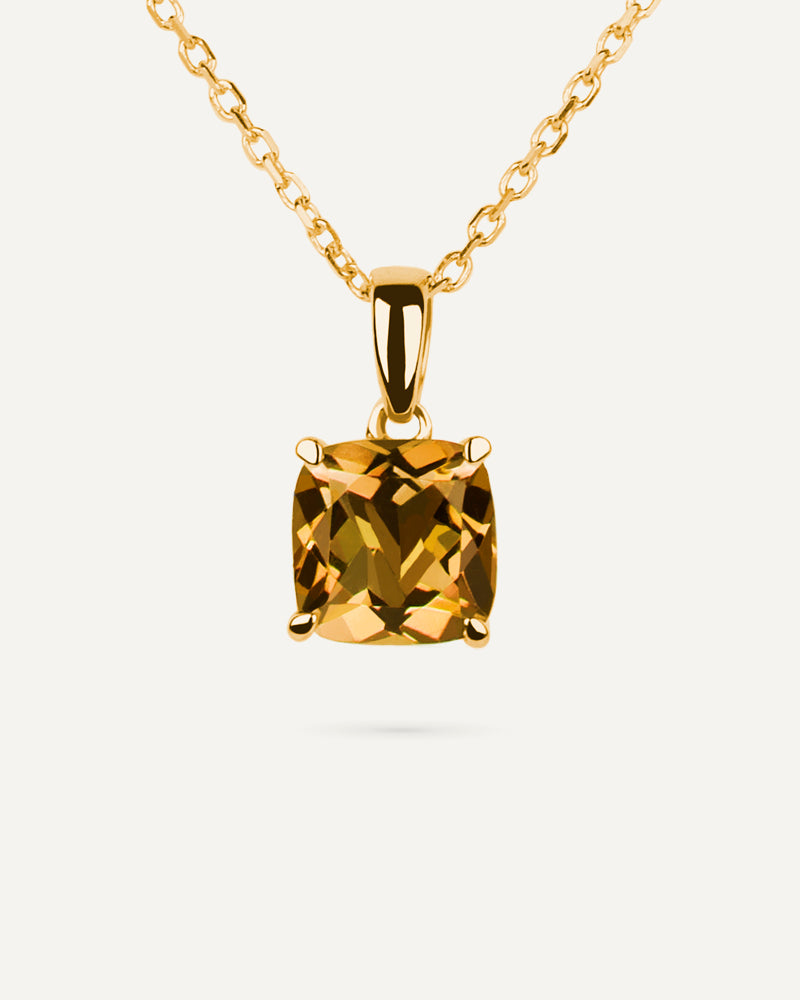 Collar Luxe en plata de ley con baño de oro y con cuarzo citrino en talla cushion.