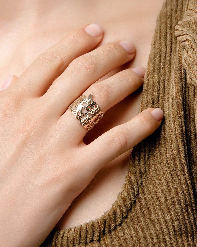 ANILLO PERSONALIZADO EN PLATA DE LEY