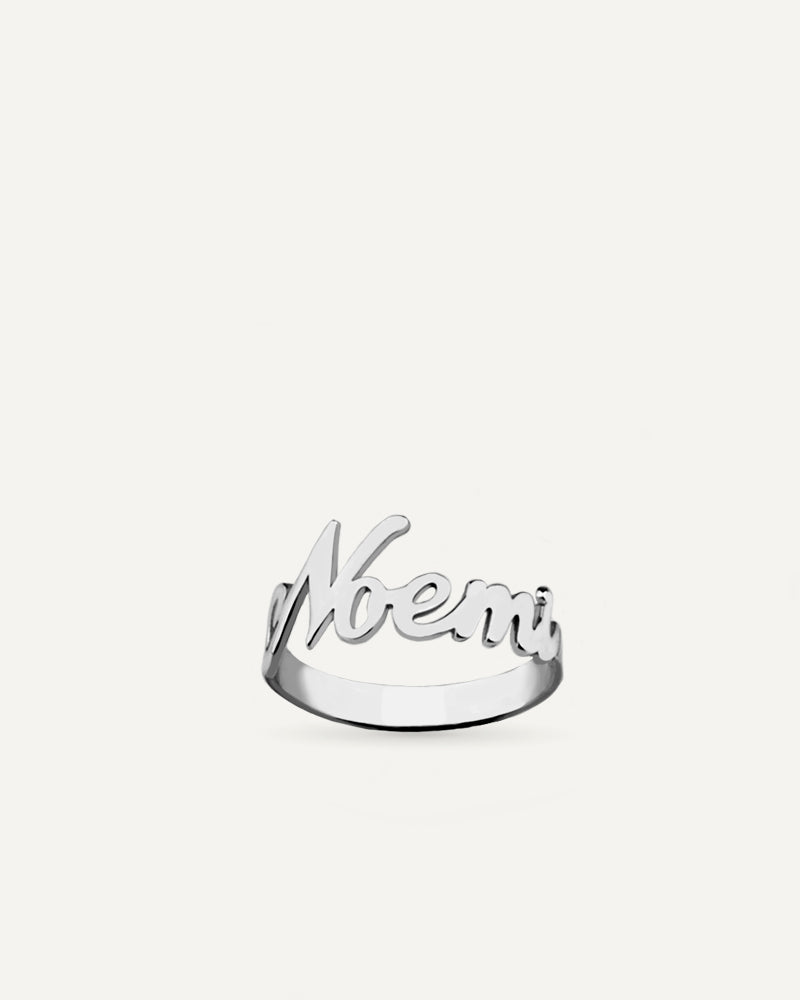 ANILLO PERSONALIZADO CON NOMBRE EN ORO 18KT