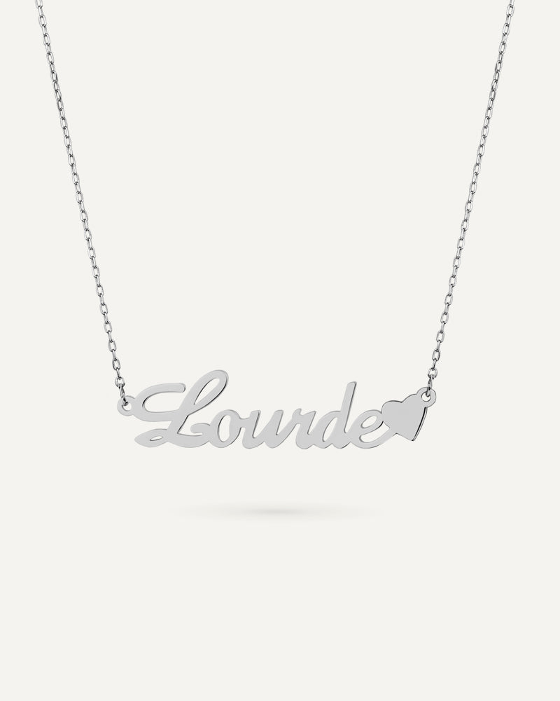 Collar con nombre y motivo personalizado en oro de 18kt