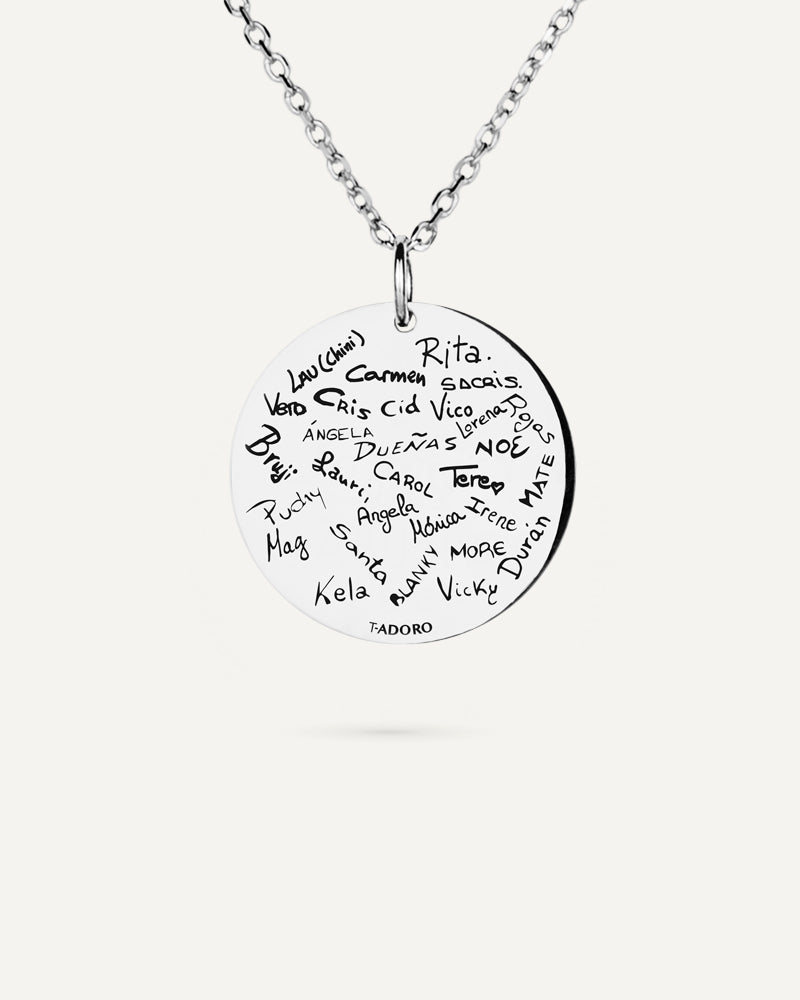 Collar firmas.