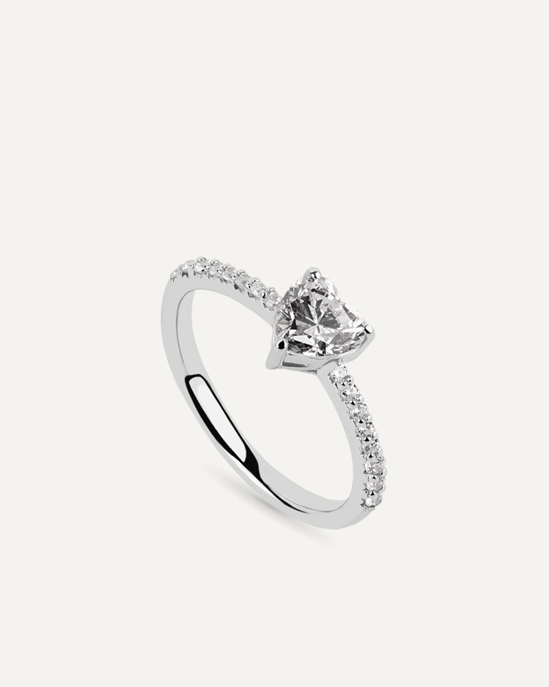 Anillo triangular BRILLIANT CUT en plata de ley y circonitas Excellence star cut.