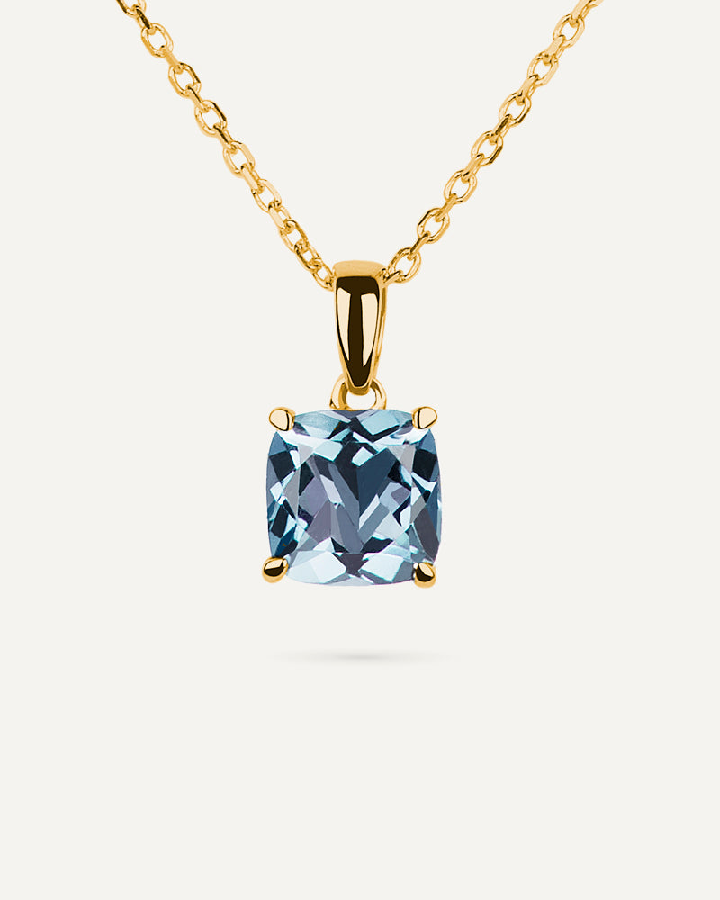 Collar Luxe en plata de ley con baño de oro y con topacio azul Sky en talla cushion
