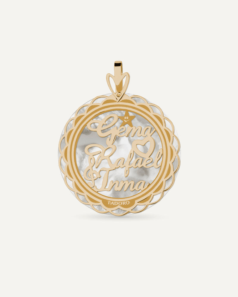 COLGANTE PERSONALIZADO DE 30MM EN ORO Y NÁCAR