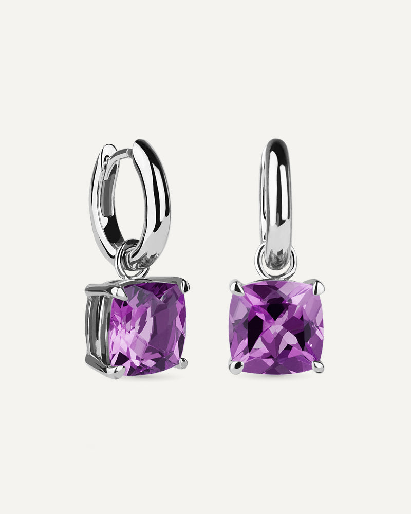 Pendientes Luxe en plata de ley con amatista. en talla cushion.
