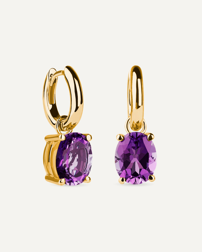 Pendientes Luxe en plata de ley con baño de oro y con amatista en talla oval.
