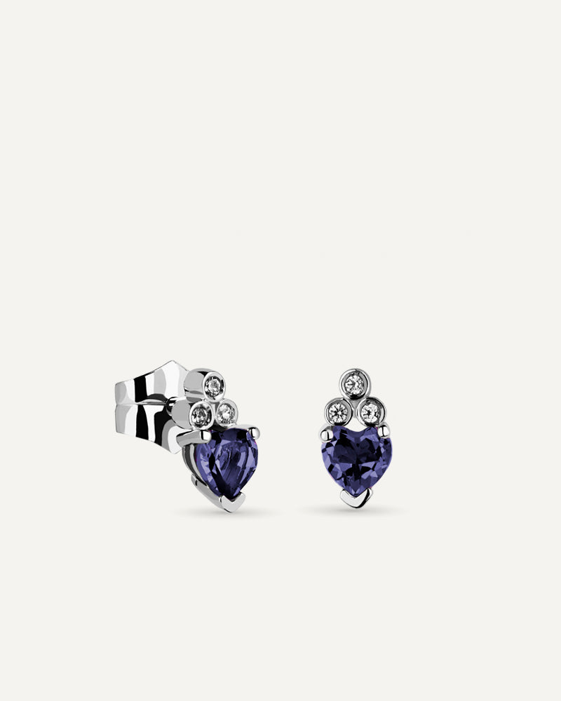 Pendientes Petite en plata de ley con Iolita en talla perilla